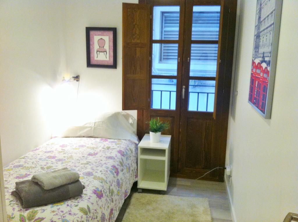 Superb Central Market Apt Valence Chambre photo